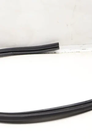 Express Delivery VW Rain Tray Seal / Hood Weather Stripping (Jetta) 17A823723